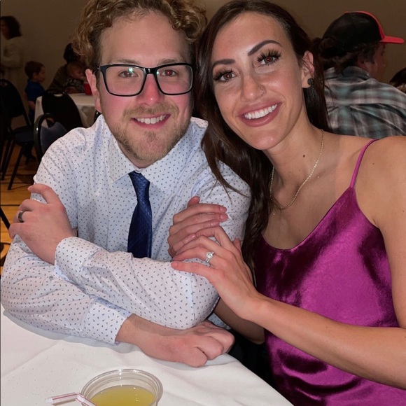 Meet your Posher, Corallee - Picture 1 of 1